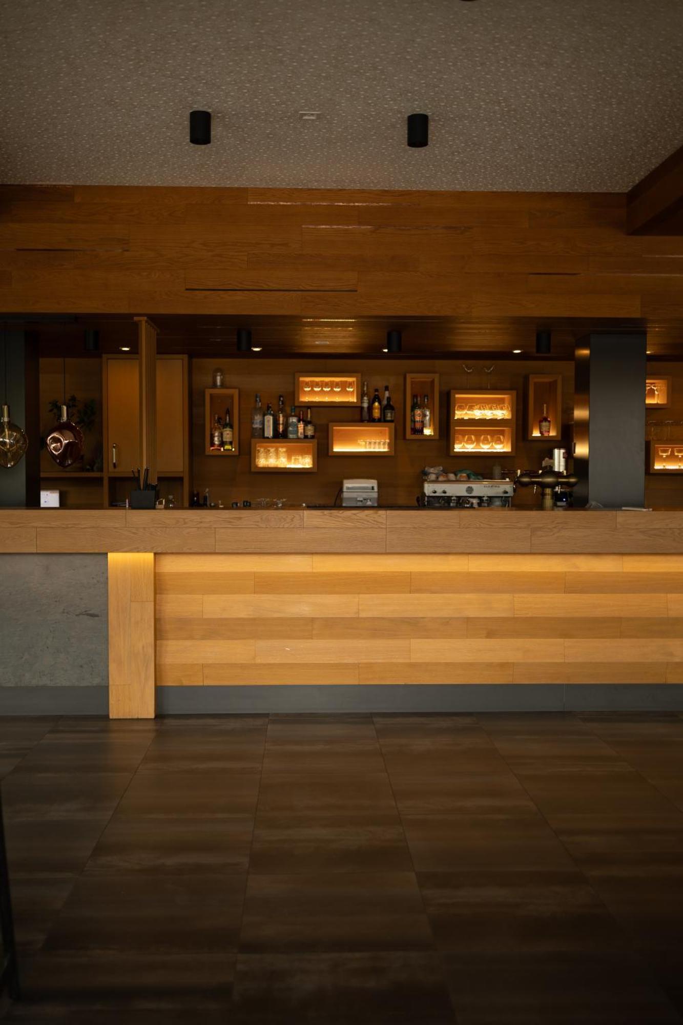 Gazda Hotel&Restaurant - Self Chek-In Jesenice  Exterior photo